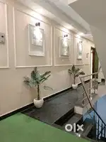 Luxurious Society apartment building falt common roof right gardan