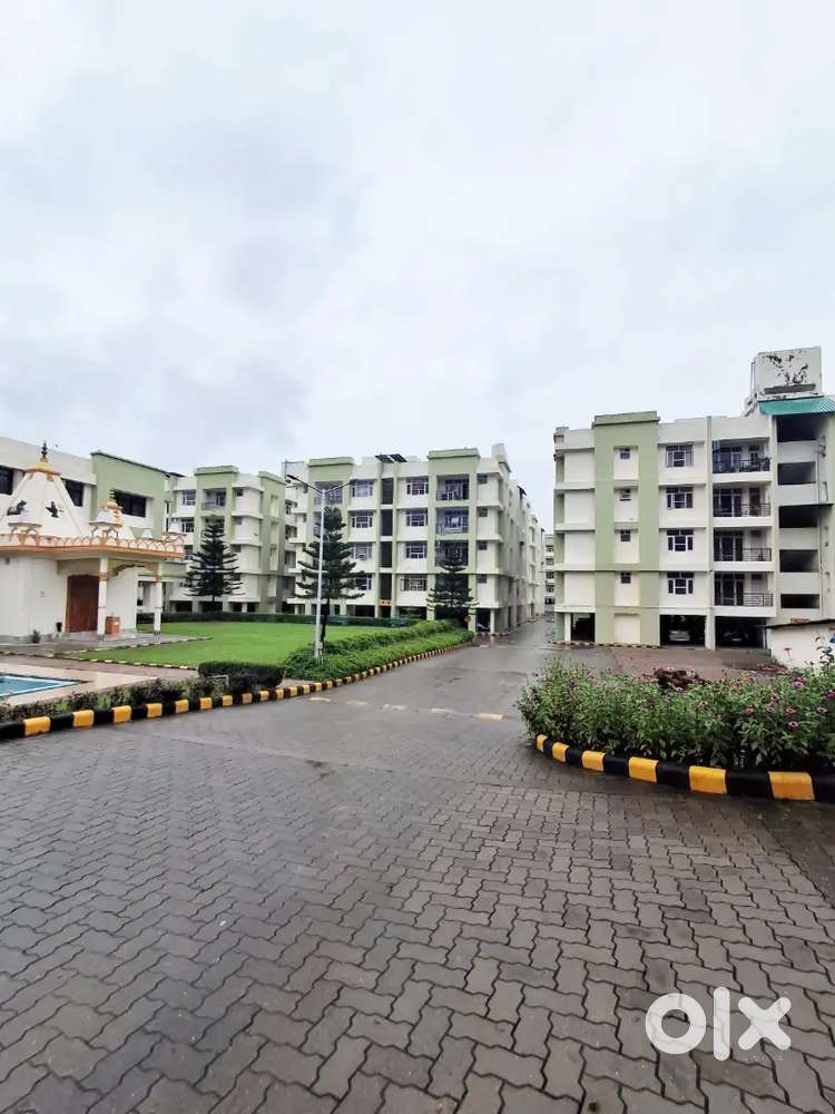3BHK Society Apartment Flat For Rent