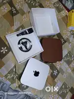 Mac mini M2/ 8GB /256GB SSD Open Box new condition with case box acces