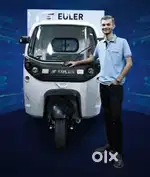 Three Wheeler Driver