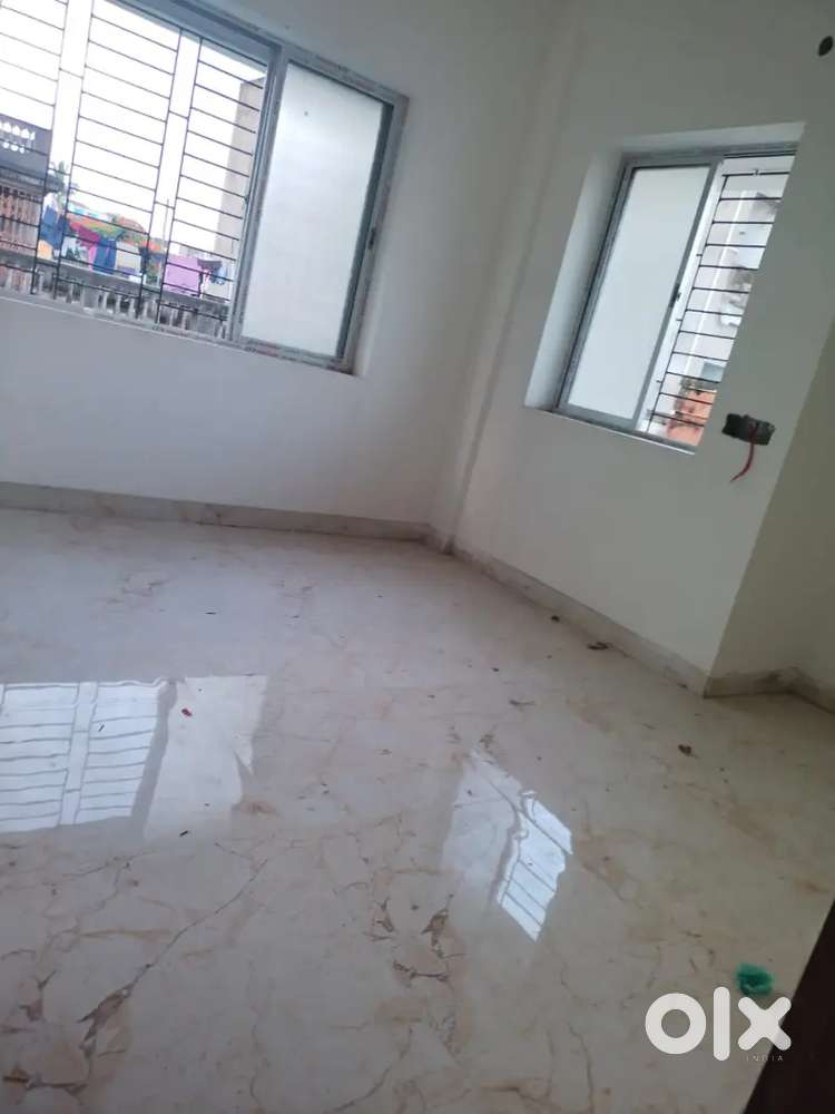 1 bhk flat for rent in picnic garden near 39 bus stand