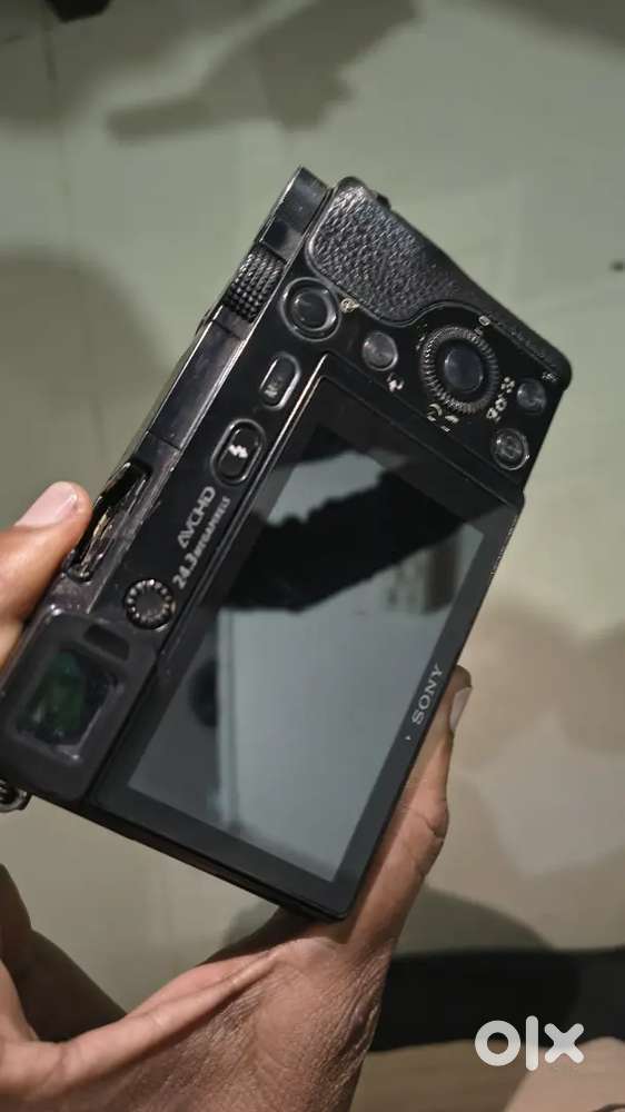 Sony A6000