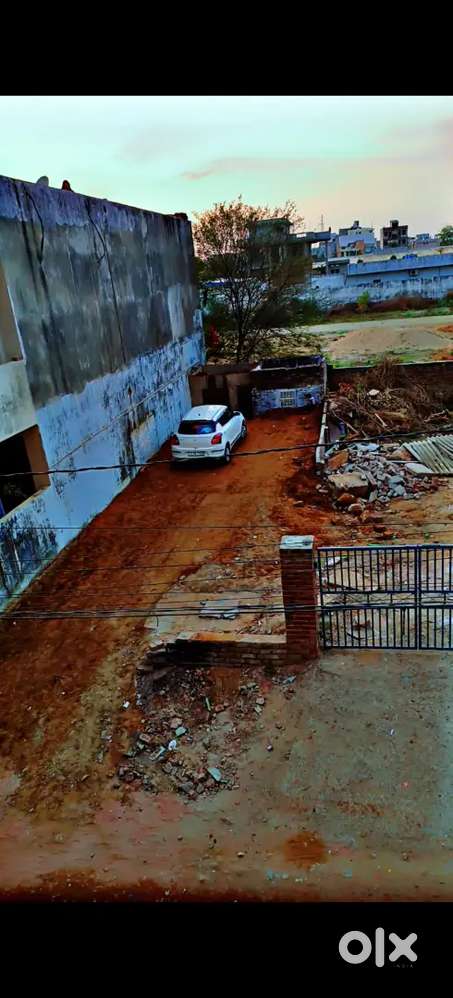 Muhana mandi ke just paas kesar chouraha se 1km dur