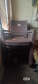 Study chair& plastic Chair and tea table
