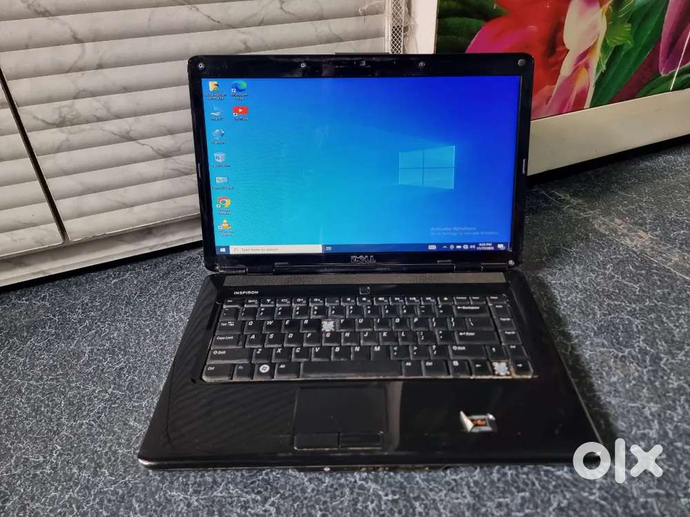 Dell Inspiron Series 1545 Laptop in Good Condition