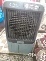  Max Edge air cooler with large tank.