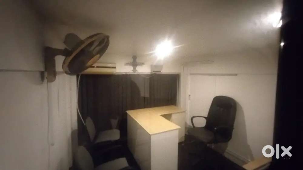 Furnished office space for rent at Kadavanthara 300sqft