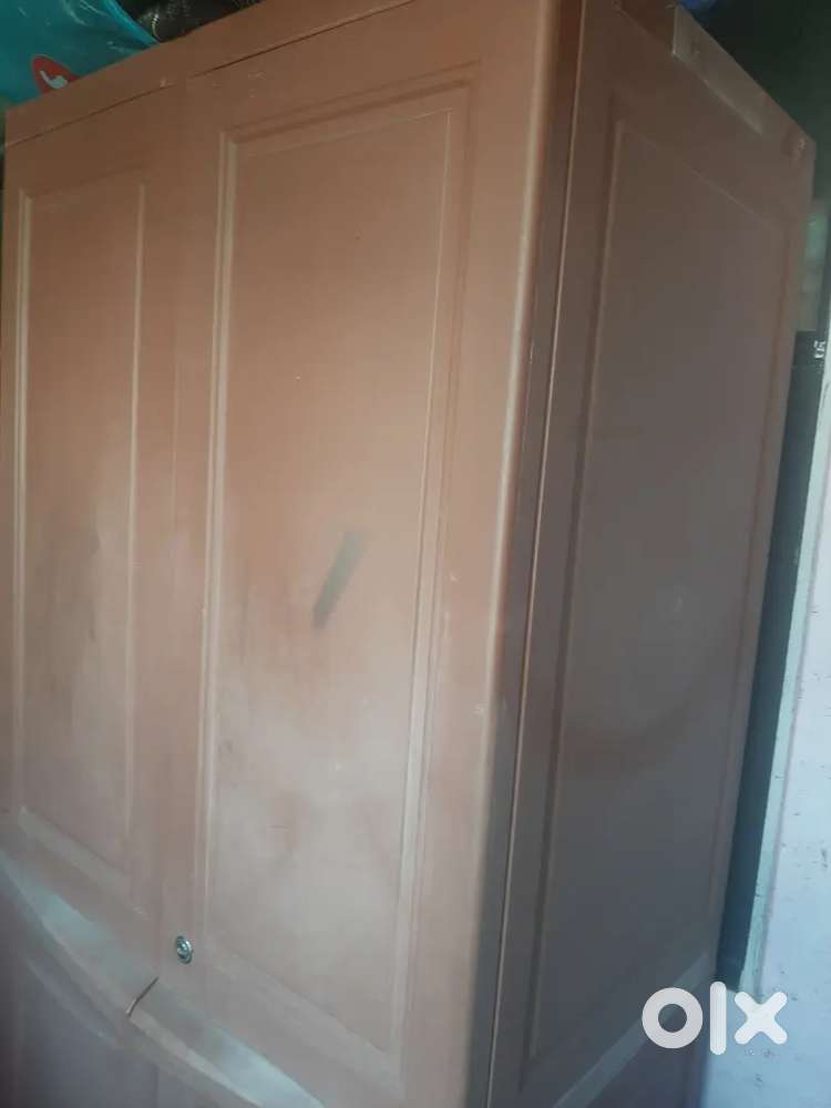 Nilkamal Cupboard full siz Good condition