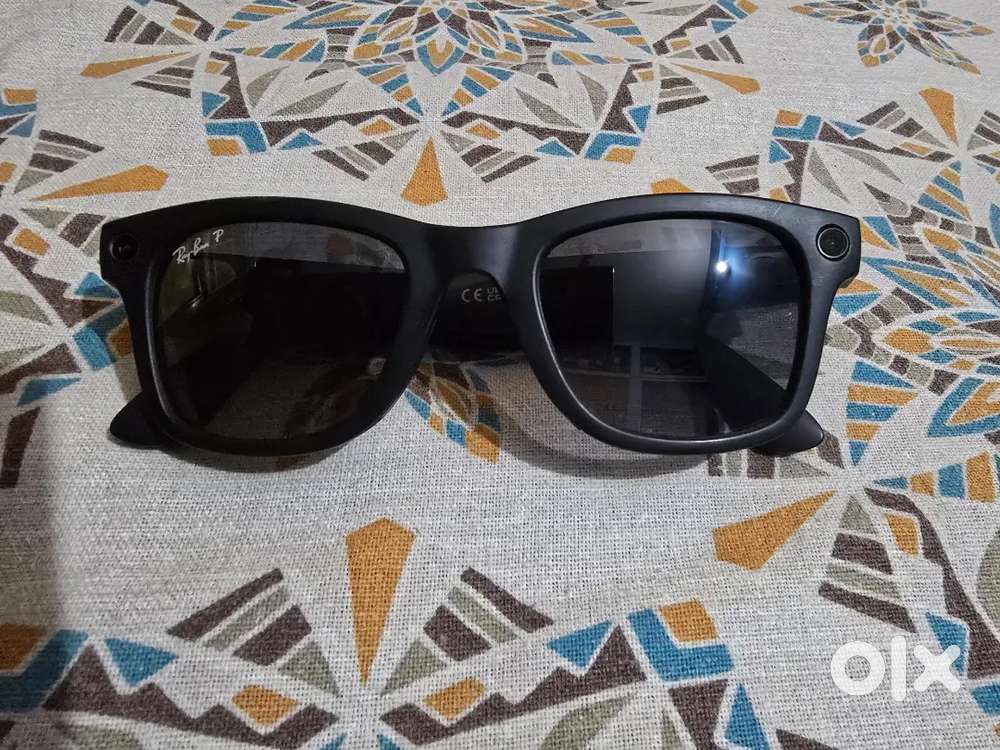 Read add description first. Rayban Meta with Polarized Lens