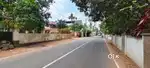 വെള്ളാങ്ങല്ലൂർ തുമ്പൂർ റോഡ് frontage ൽ 30സെന്റ് വിൽപ്പനക്ക്