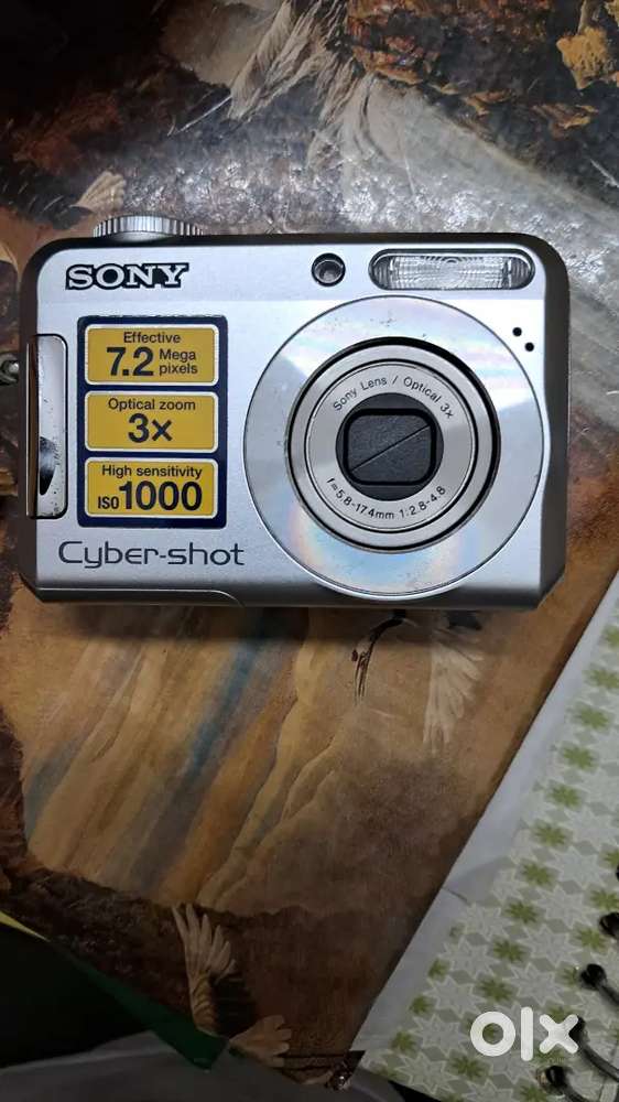 Sony camera ( cyber shot