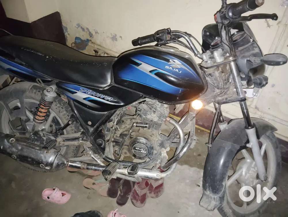 Bajaj Discover sell urgently