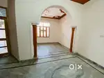 2Room Set Semi Furnished 2nd फ्लोर किराये पर खाली है Sector62-64-65 मे