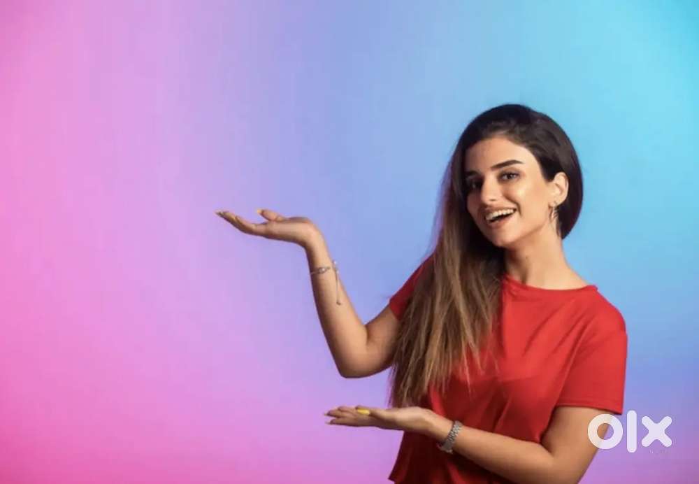 Looking for female fashion models