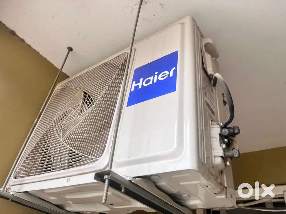 Hair split AC heavy duty, DC inverter six month, old, urgent sale