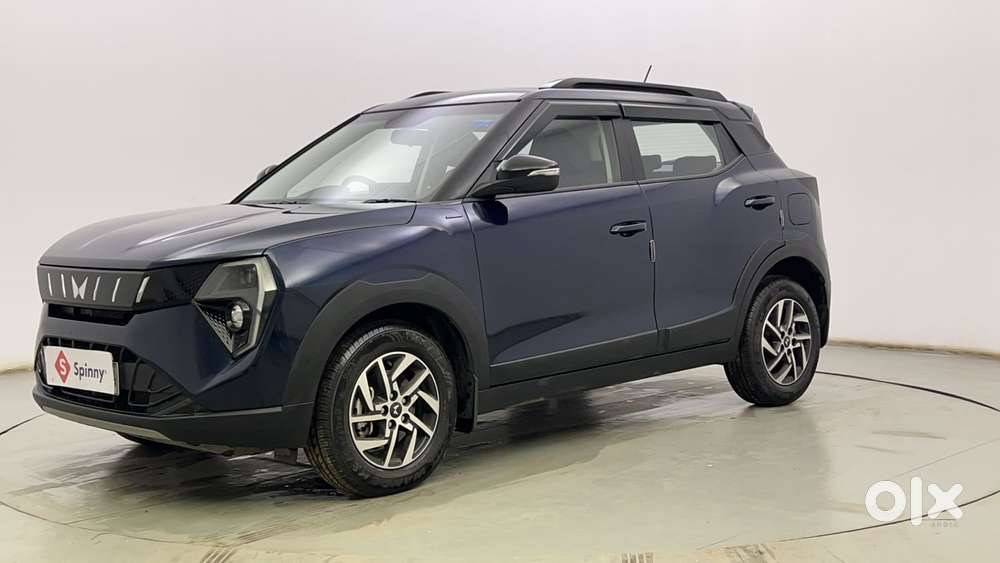 Mahindra XUV 3XO AX5L 1.2 Petrol AT, 2025, Petrol