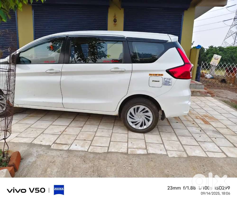 Maruti Suzuki Ertiga 2024 Petrol 22702 Km Driven