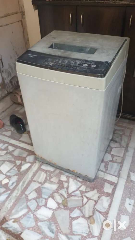 Washing machine in working condition