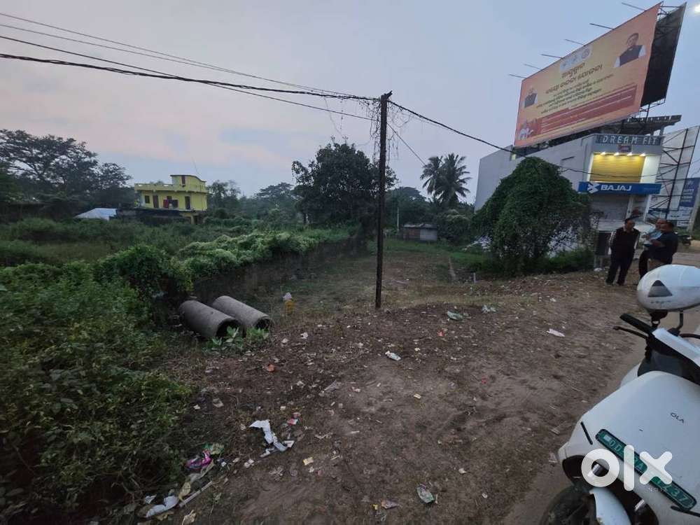 Bhubaneswar-Cuttack NH road side commercial plot for sale.