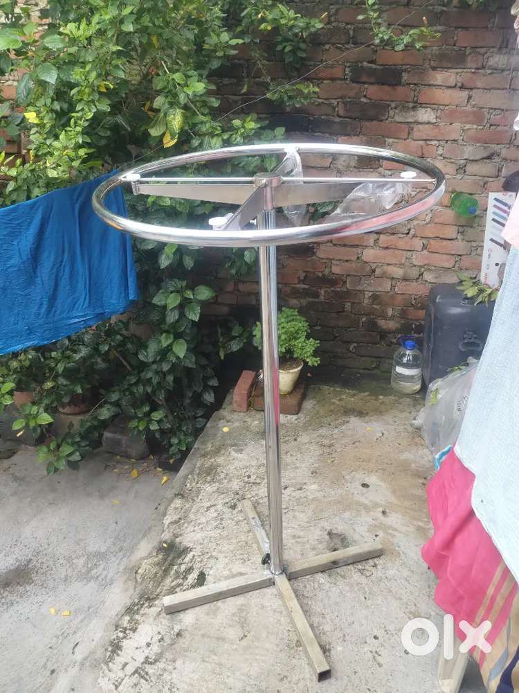 Clothes stand