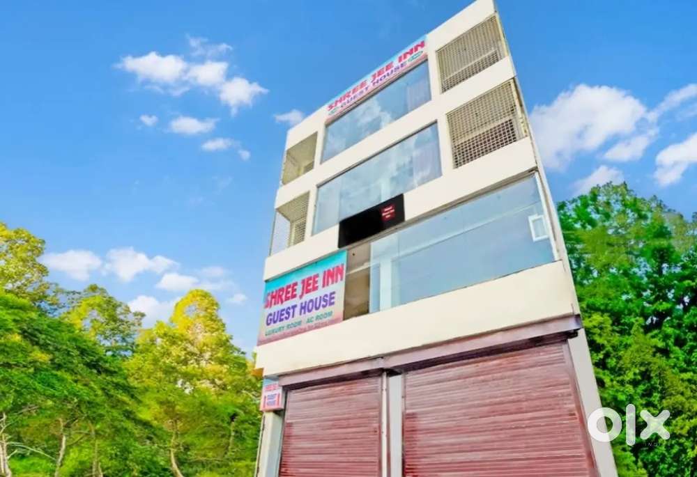 Food and accommodation provided by me