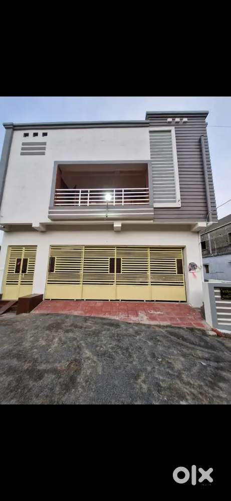 HOUSE FOR RENT IN NAYAGARH MISHRA COLONY FOR LADIES, BACHELOR,FAMILY
