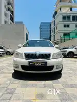 Skoda Laura Ambiente 2.0 TDI CR Automatic, 2011, Diesel