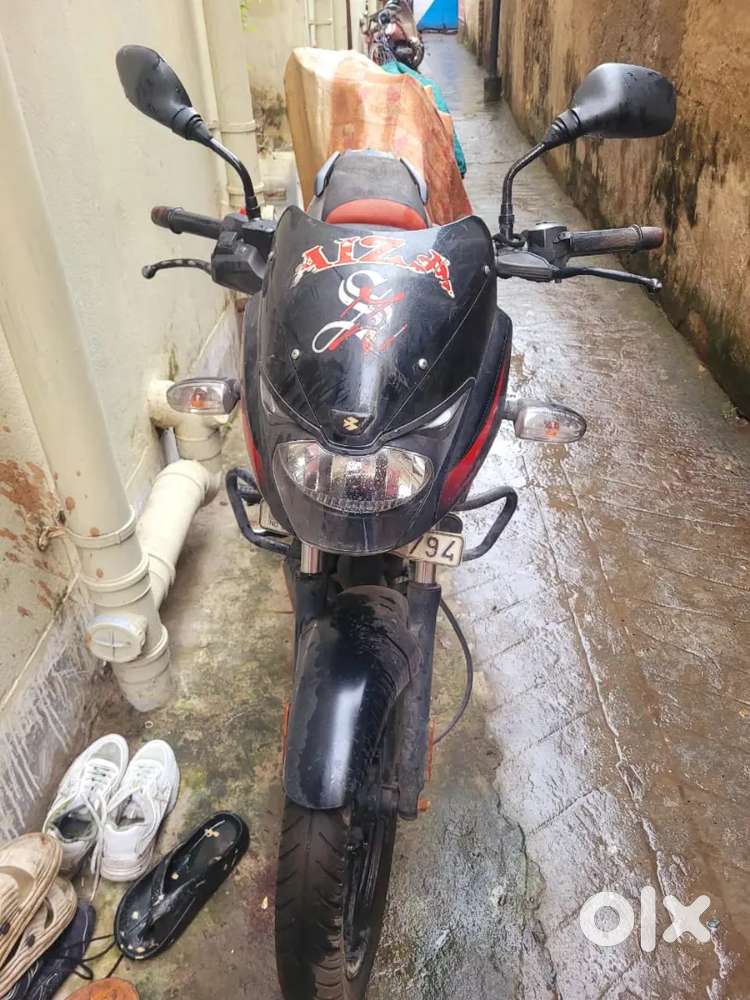 Bajaj pulsar 125