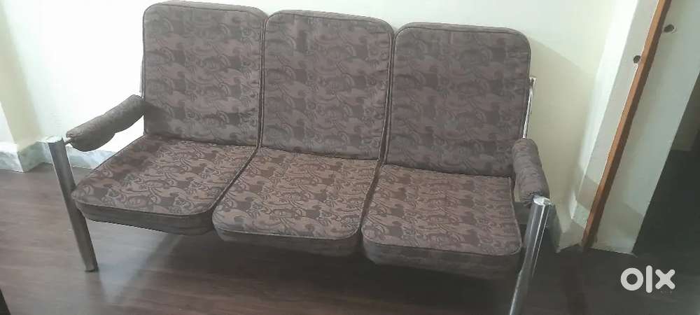 Sofa set 5 seater