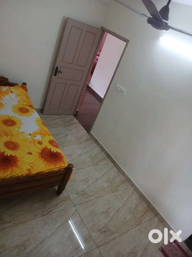 PG for ladies without food