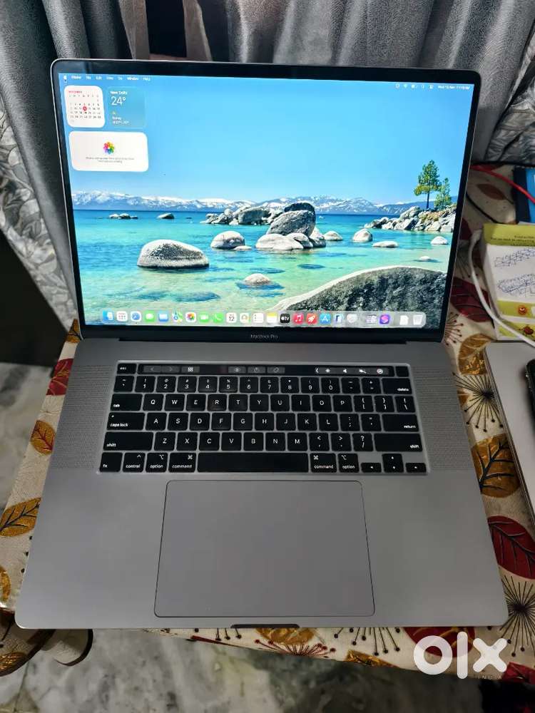 MacBook pro 2019 i7 16gb 512gb