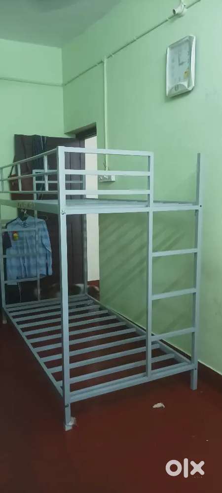 Double decker bed