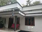 മാള അഷ്ടമിച്ചിറ മാരേകാട് 10 സെന്റ് സ്ഥലത്തിൽ 1350 sq വീട് വില്പനക്ക്