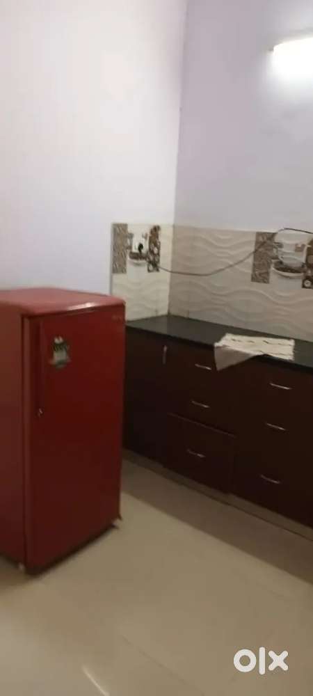 1bhk full furnished spacious house