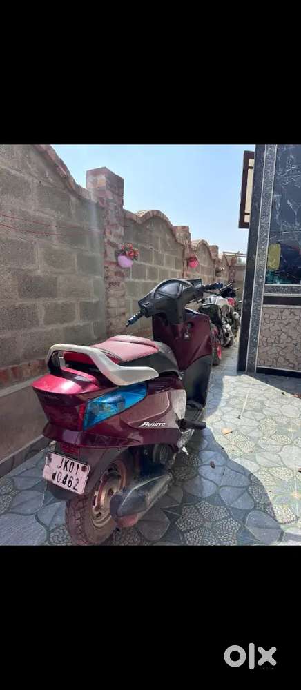 Honda aviator 14model sgr no. Documents ok  engine100%.  Tyres70%