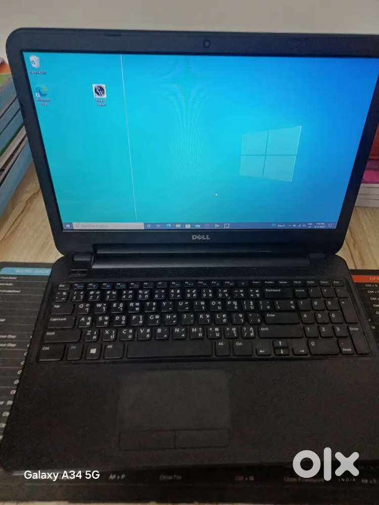 DELL Laptop windows 10 pro, 4gb, 64 ram ,2016 model, 2 chargers,1mouse