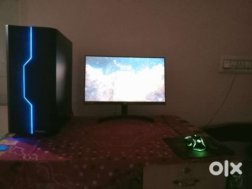 Gaming PC  Ryzen 5  GTX 1650 Super 16GB RAM  SSD+HDD  22'' Monitor