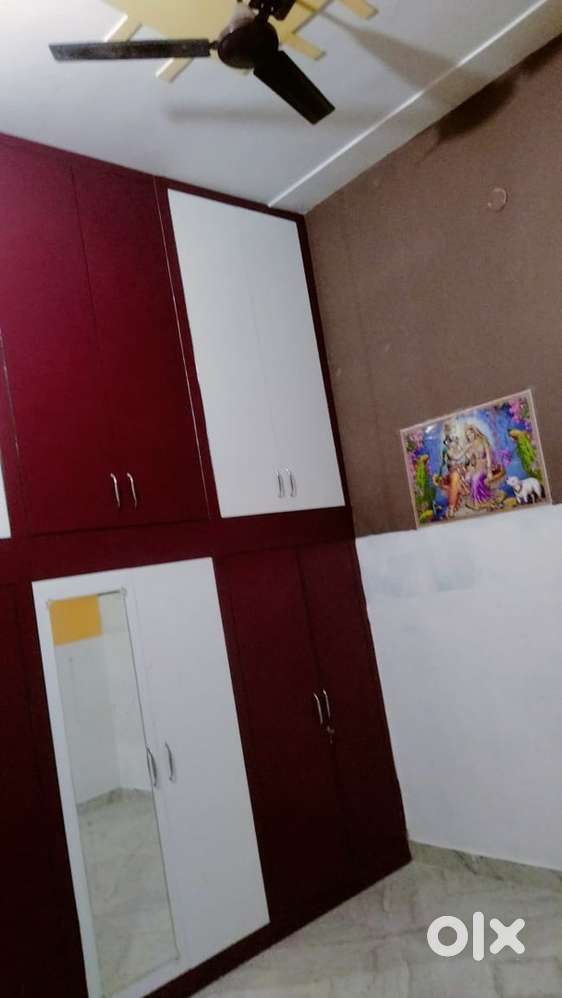 Located In Vijay Nagar. Near Access to BMG Mall and Market