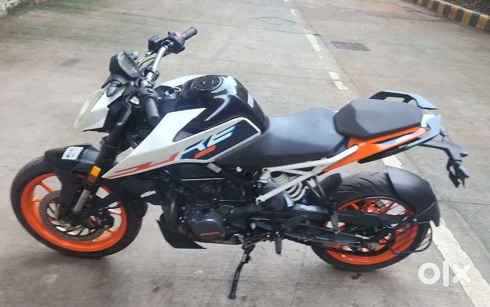 Ktm duke 125 abs bs6 model