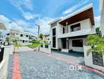 6CENT KAKKANAD PALLIKKARA KIZHAKKAMBALAM 4BHK POSH VILLA