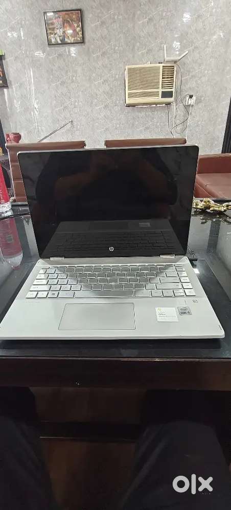 Hp pavillion series touch display  foldable