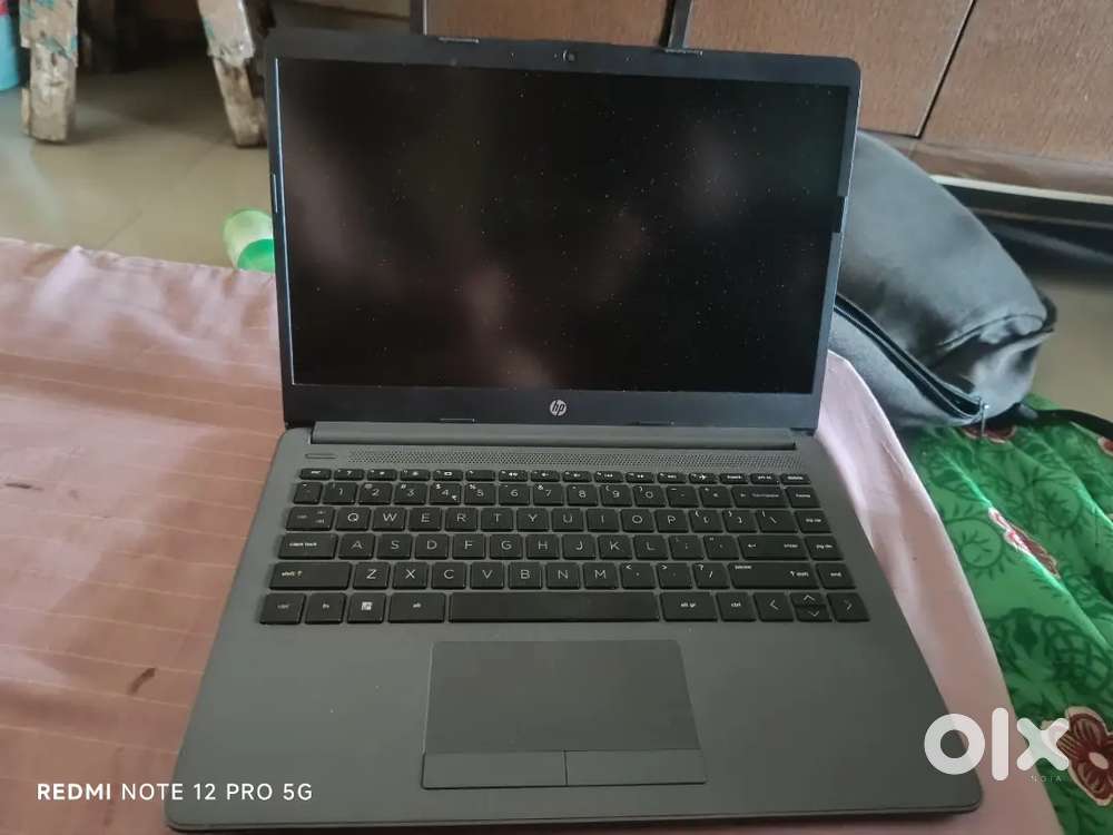 HP 240 14inch G9 Notebook PC
