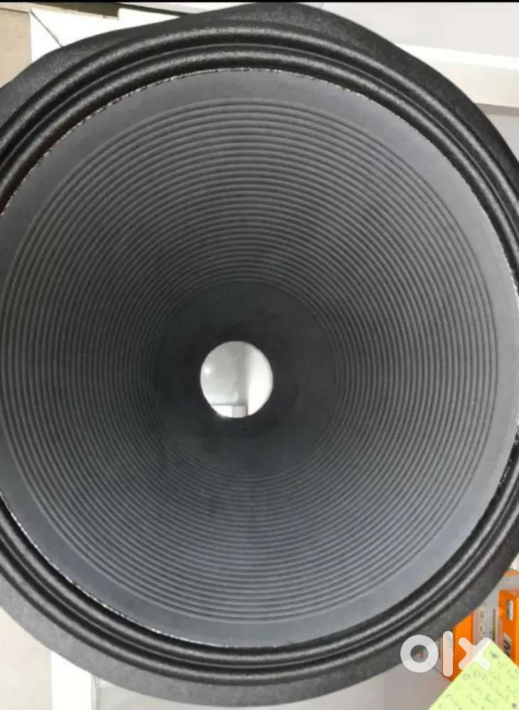 Machine Operating and checking packing work