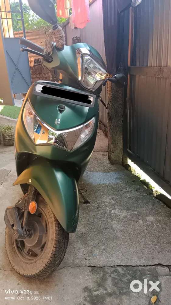 Hero Pleasure plus