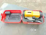 Auto level survey machine