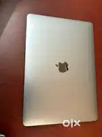 MacBook Air M1