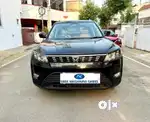 Mahindra XUV300 W6, 2023, Petrol