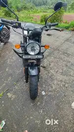 Royal Enfield hunting 350, just 5 month were completed