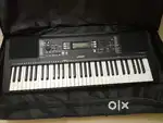Yamaha Keyboard PSR-E363 with book stand and keyboard stand