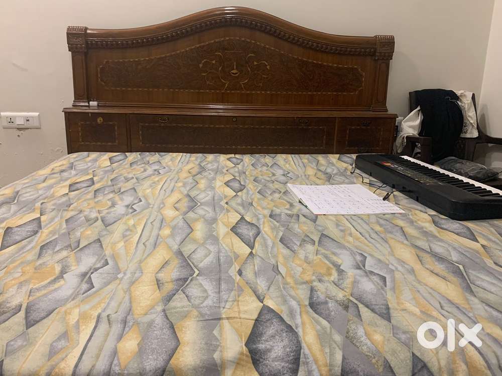 Double bed